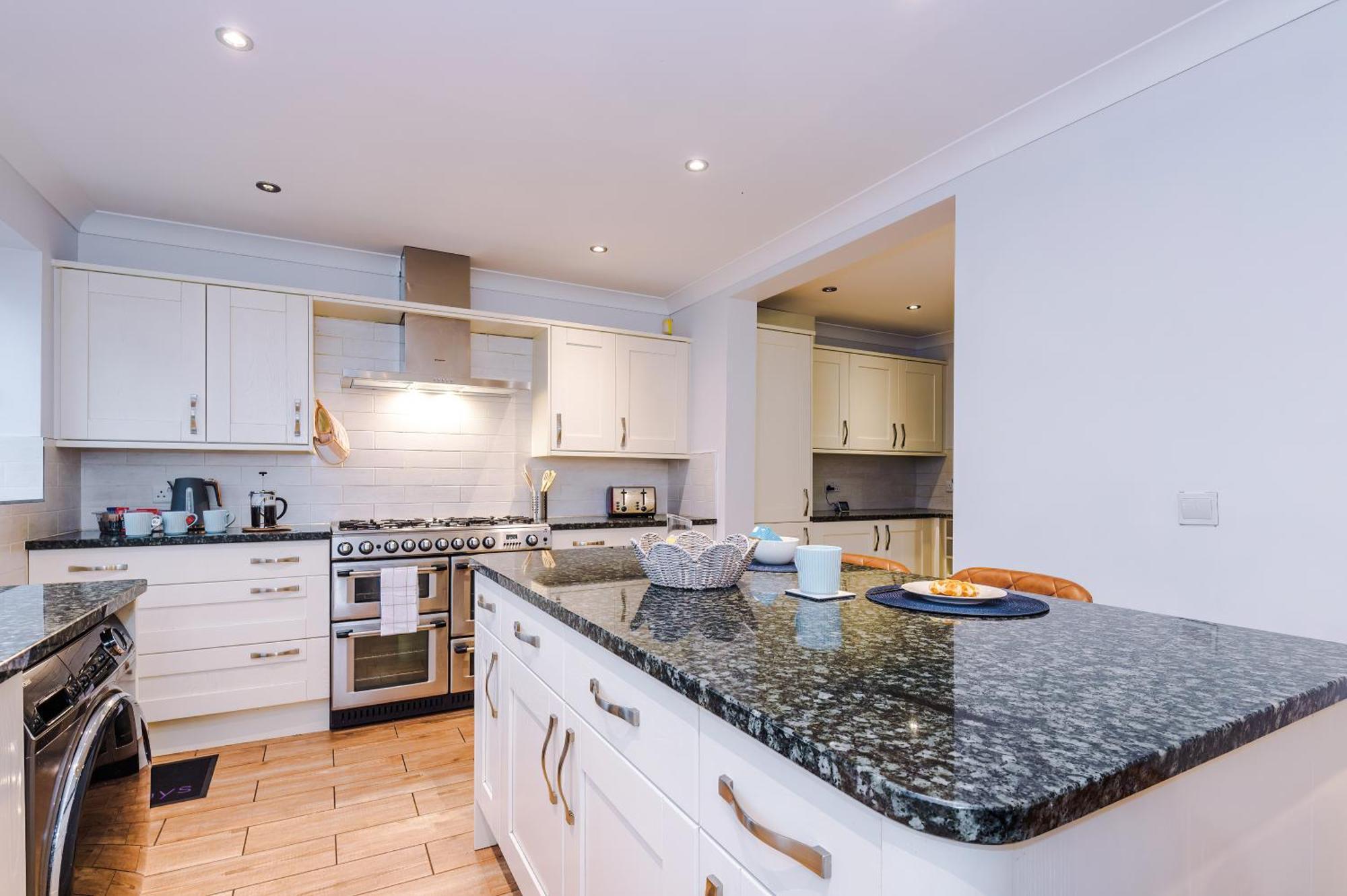Vakantiehuis Kinship House By Yourstays - Stunning In The Suburbs Newcastle-under-Lyme